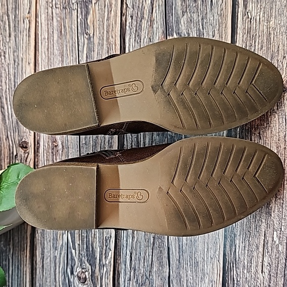 BARETRAPS MEDLEY DARK BROWN LEATHER ANKLE ZIP BOOTIES - Picture 9 of 14